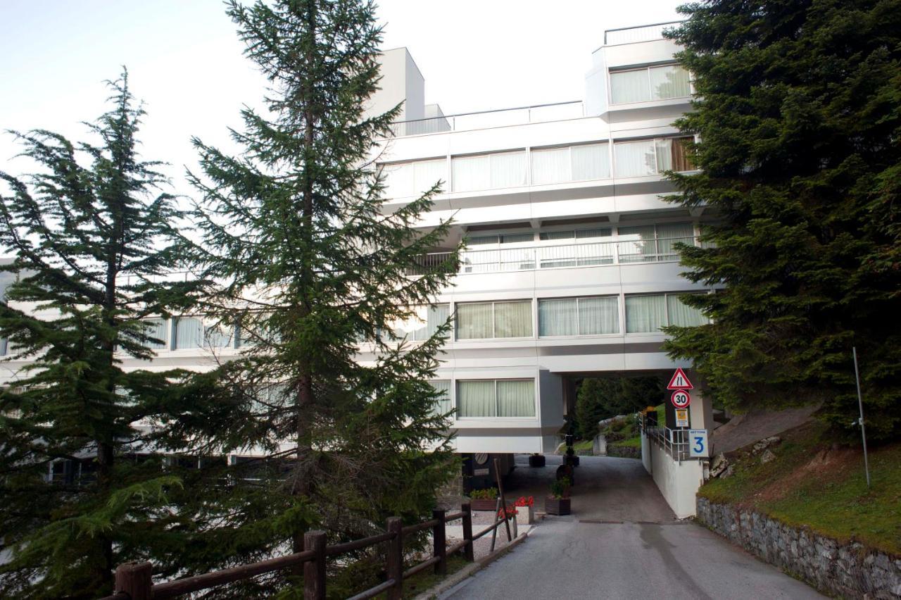 Ale 1206, Marilleva 1400 Accesso Diretto Alle Piste Luaran gambar